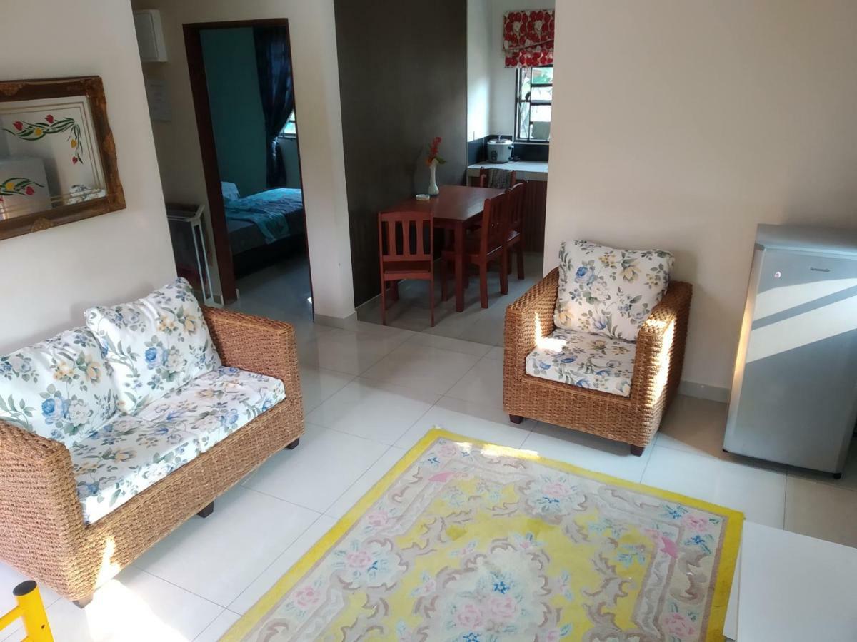Hma Guesthouse 세팡 외부 사진
